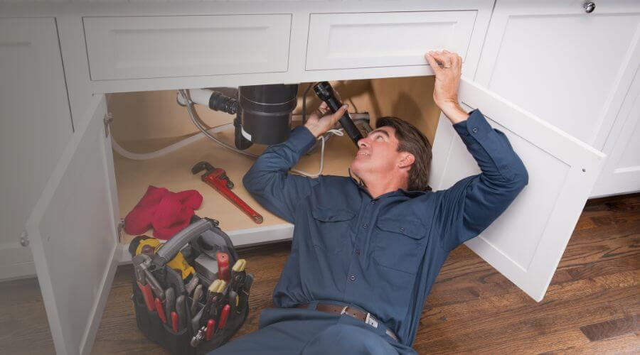 Local annual plumbing maintenance in Vienna, IL